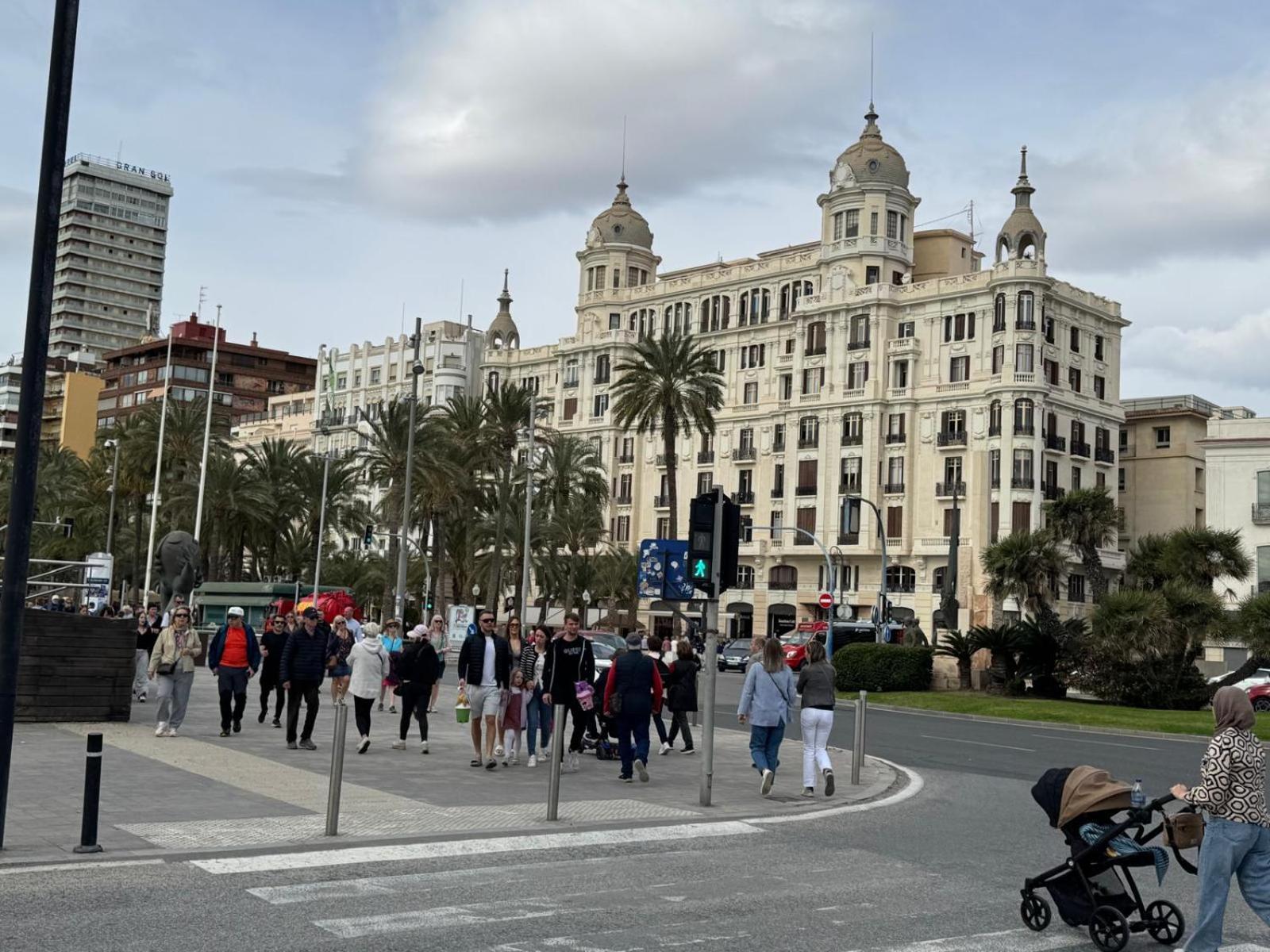 Apartamentos Playa Postiguet لقنت المظهر الخارجي الصورة